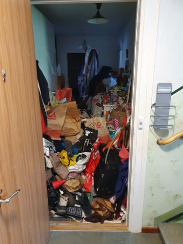 sanering efter en kund med hoarding-beteende