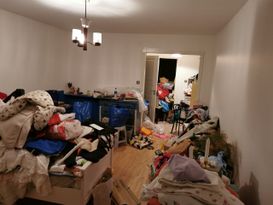 Hoarding - få hjälp att rensa upp och städa med Home Deluxe
